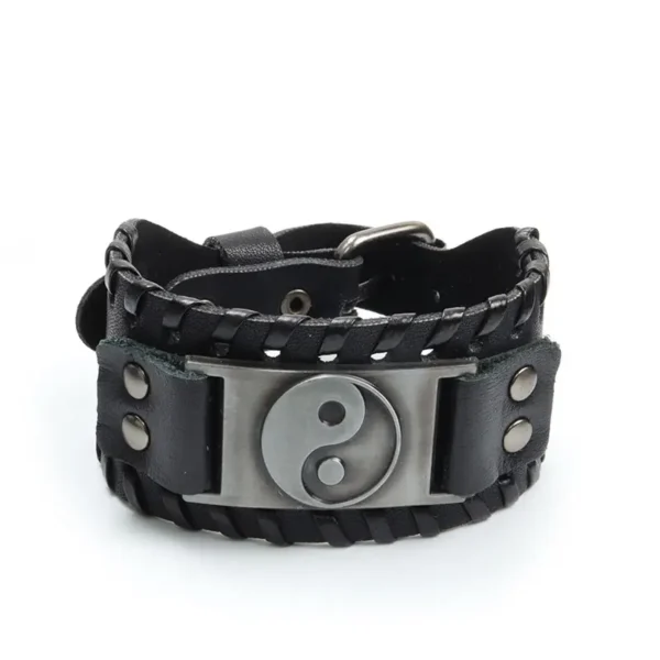 Bracelet pour homme en cuir tissé avec des détails métalliques brillants