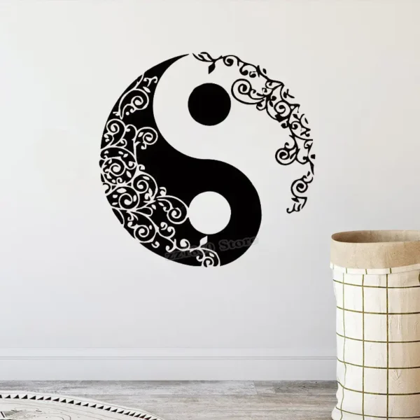 Découvrez l'équilibre artistique avec notre Sticker Mural Mandala Yin Yang. Un symbole de l'harmonie intérieure dans une œuvre d'art élégante. Parfait pour le salon ou la chambre. Ajoutez une touche de spiritualité à votre décoration avec Yoko Zen