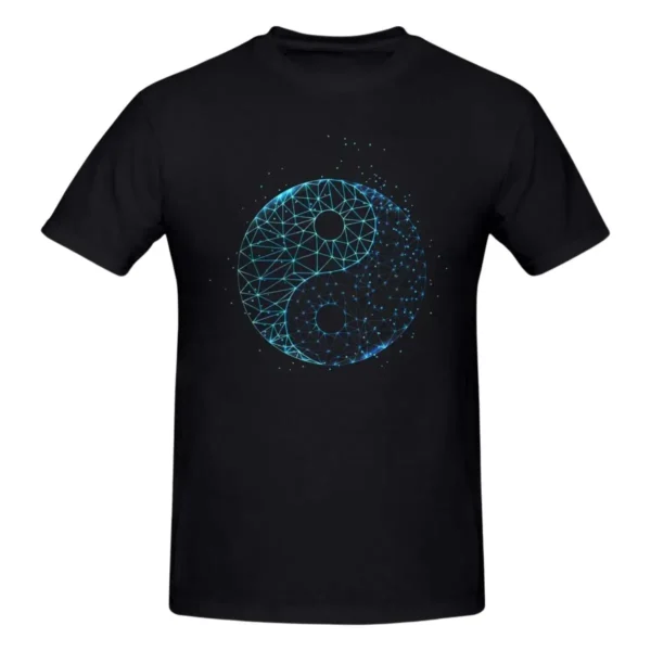 Illustration d'un T-shirt Galaxie Yin Yang aux couleurs vibrantes, représentant l'harmonie cosmique du Yin et du Yang. Ce design captivant évoque l'équilibre et la sérénité dans l'univers. Parfait pour ceux qui recherchent un style unique et spirituel.