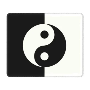 Tapis de souris avec motif Yin Yang, disponible exclusivement chez Yoko Zen