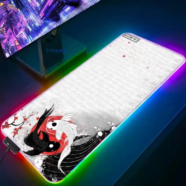 lluminez votre espace de travail avec notre tapis de souris rétro éclairé LED RGB, une fusion parfaite de fonctionnalité et de sérénité. Ce tapis de souris ajoute une touche d'harmonie à votre bureau tout en offrant une expérience de travail ou de jeu exceptionnelle. Découvrez la magie de l'éclairage LED RGB sur YOKO ZEN