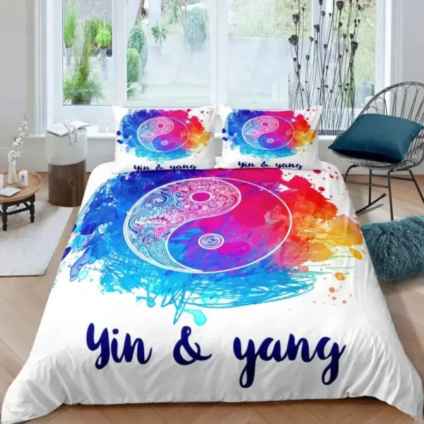 Créez une oasis de sérénité avec notre Housse de Couette Colors Yin Yang, accompagnée de deux taies d'oreiller assorties. L'élégance du Yin Yang en harmonie avec la douceur du blanc. Un équilibre parfait pour des nuits paisibles