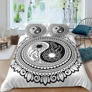 Plongez dans la beauté équilibrée de nos Housses de Couette Flower Yin Yang. Le Yin Yang prend vie avec un motif floral noir et blanc captivant au cœur de cette parure de lit. Offrez à votre espace de sommeil une touche d'harmonie florale avec cette housse de couette élégante.